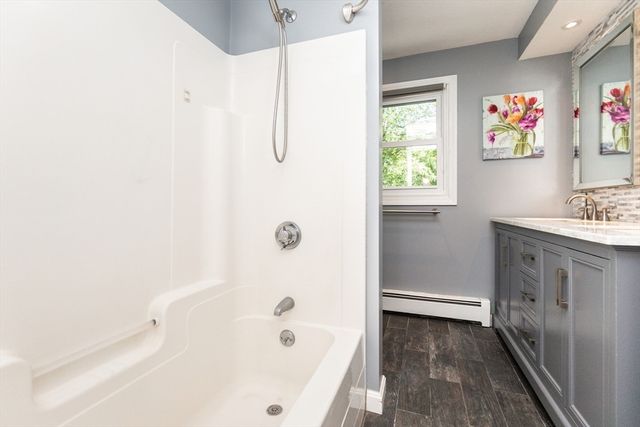 63 Bow St, Saugus, MA 01906