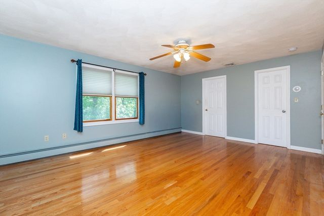 63 Bow St, Saugus, MA 01906