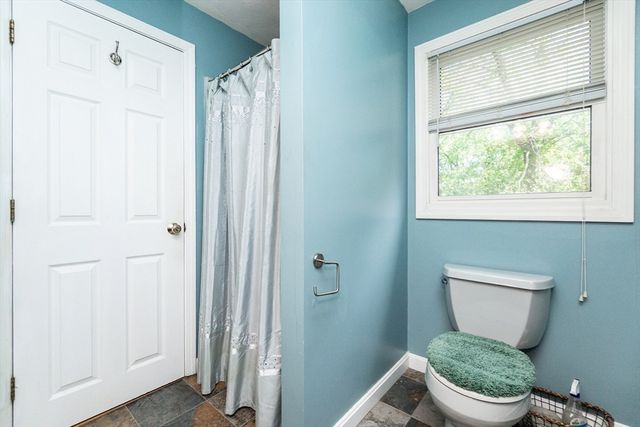 63 Bow St, Saugus, MA 01906