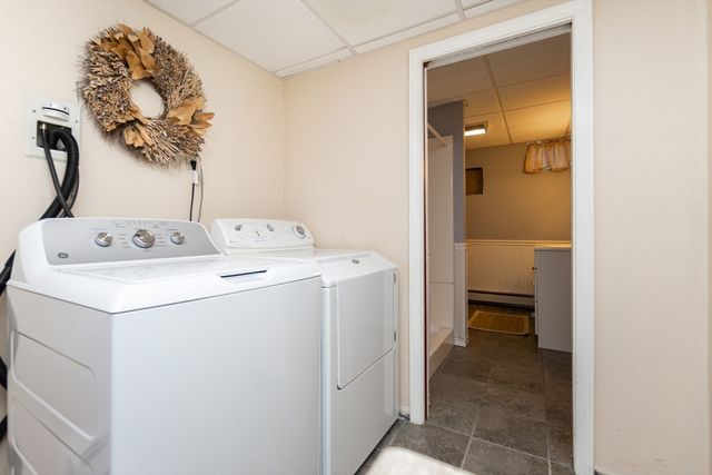 63 Bow St, Saugus, MA 01906