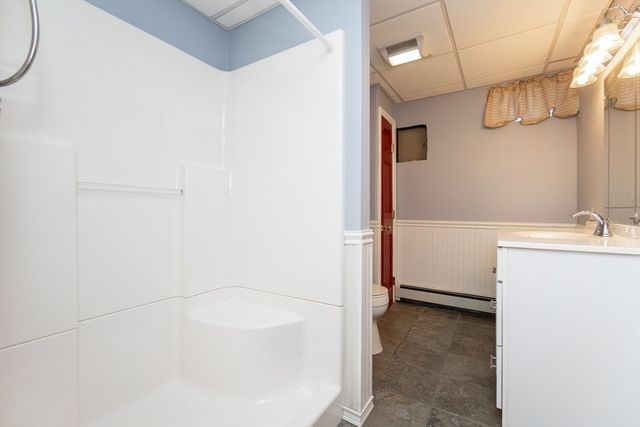 63 Bow St, Saugus, MA 01906
