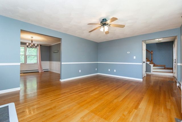 63 Bow St, Saugus, MA 01906