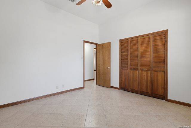 220 Lundblade Ln., Castle Hills, TX 78213