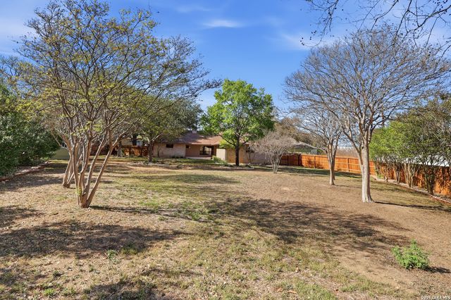 220 Lundblade Ln., Castle Hills, TX 78213