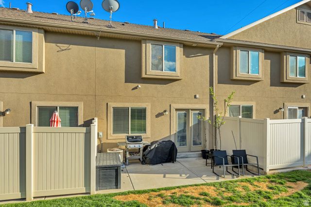 1865 E WHITETAIL WAY, Layton, UT 84040