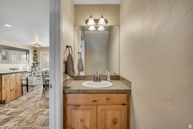 1865 E WHITETAIL WAY, Layton, UT 84040