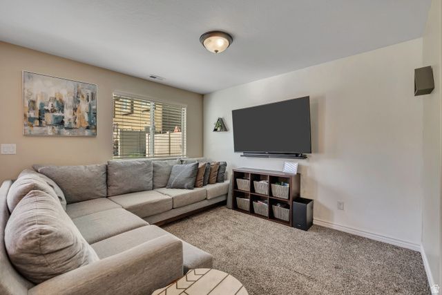 1865 E WHITETAIL WAY, Layton, UT 84040
