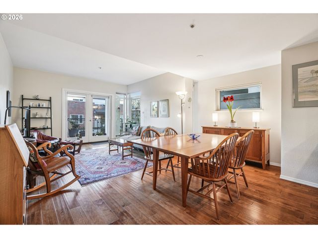 1718 Ne 11TH Ave 204, Portland, OR 97212