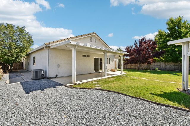1953 Jim Casebolt Way, Sacramento, CA 95835