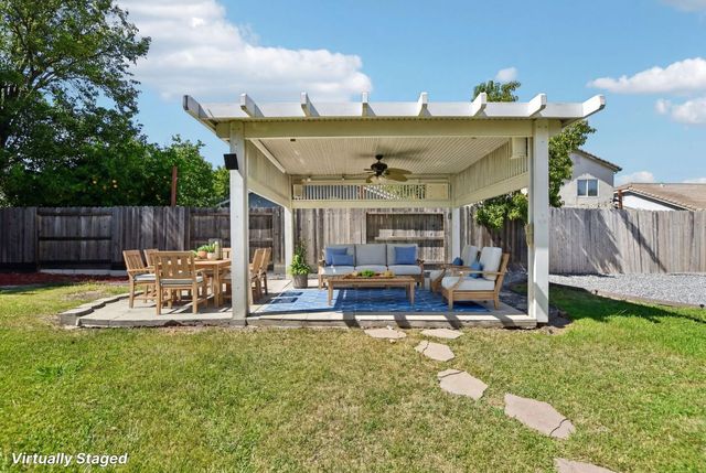 1953 Jim Casebolt Way, Sacramento, CA 95835