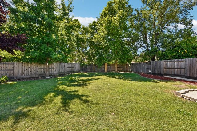 1953 Jim Casebolt Way, Sacramento, CA 95835