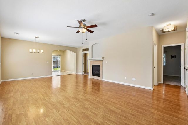 1953 Jim Casebolt Way, Sacramento, CA 95835
