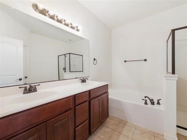 7817 Fox Horn Drive, Irving, TX 75063