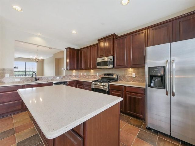 7817 Fox Horn Drive, Irving, TX 75063