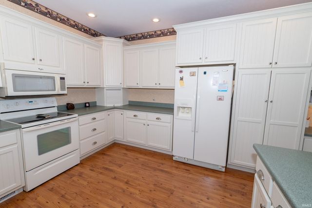 57381 Appleseed Court, Elkhart, IN 46516