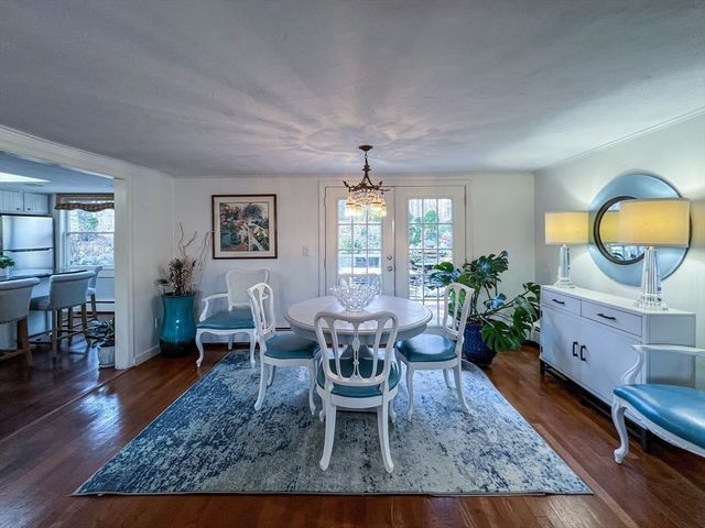 56 Rockridge Rd, Framingham, MA 01702