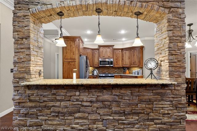 8915 S 12th Street, Fort Smith, AR 72908