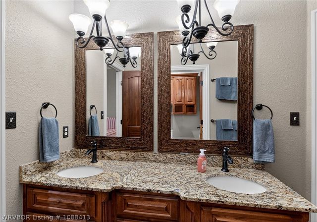 8915 S 12th Street, Fort Smith, AR 72908