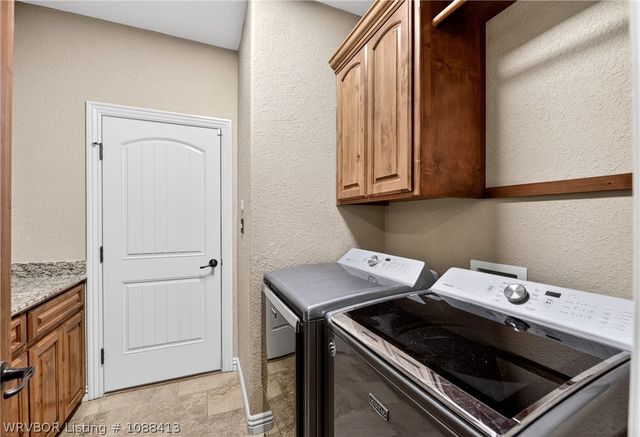 8915 S 12th Street, Fort Smith, AR 72908