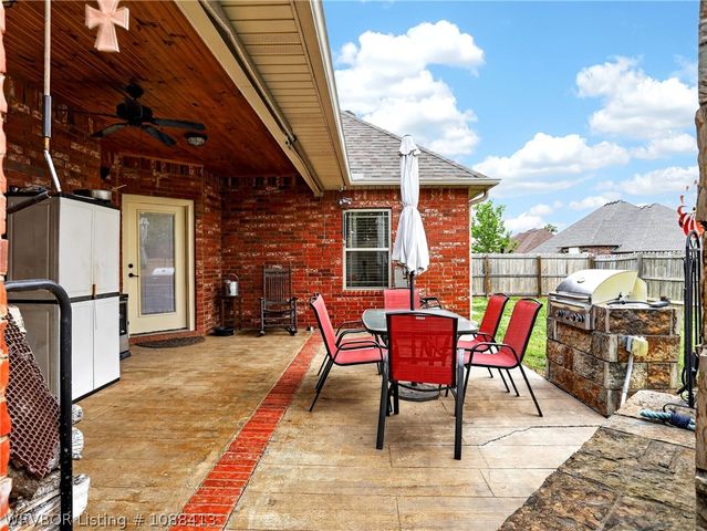 8915 S 12th Street, Fort Smith, AR 72908