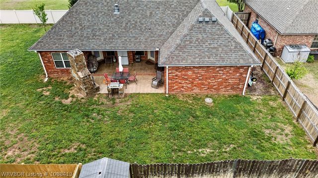 8915 S 12th Street, Fort Smith, AR 72908