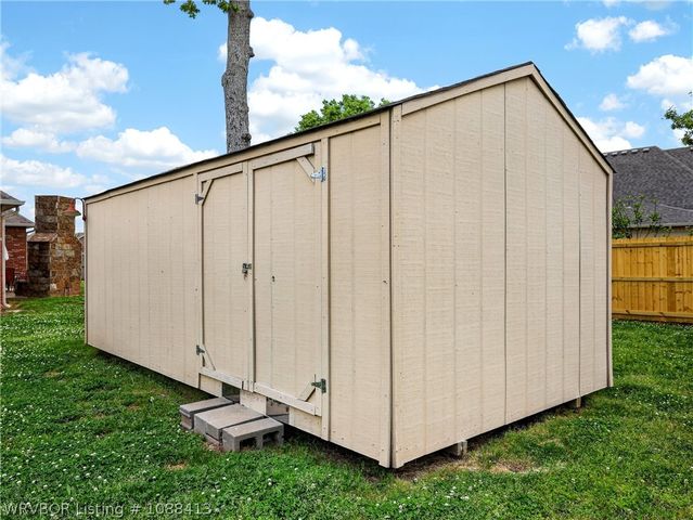 8915 S 12th Street, Fort Smith, AR 72908