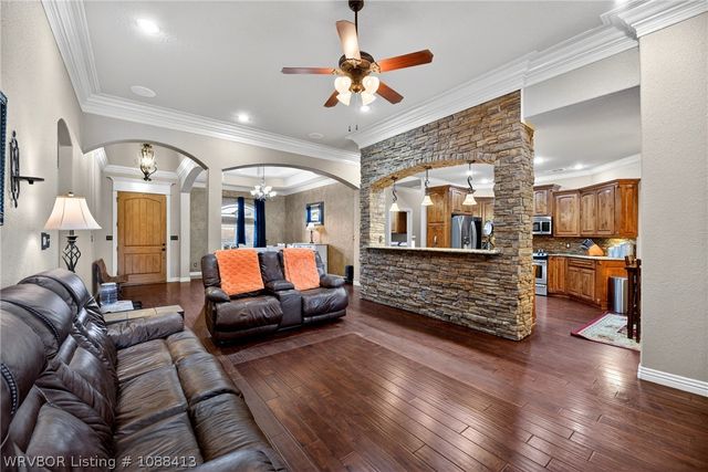 8915 S 12th Street, Fort Smith, AR 72908