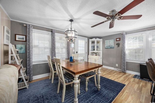 817 Wayne St., North Myrtle Beach, SC 29582