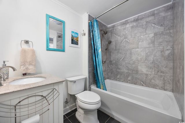 817 Wayne St., North Myrtle Beach, SC 29582