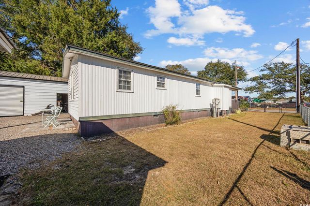 817 Wayne St., North Myrtle Beach, SC 29582