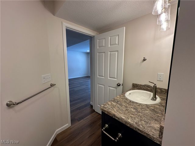 970 Bonnie Brae Avenue, Youngstown, OH 44511