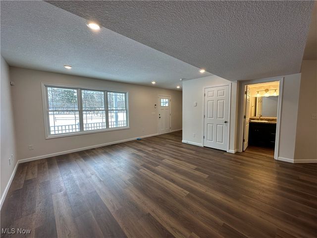 970 Bonnie Brae Avenue, Youngstown, OH 44511