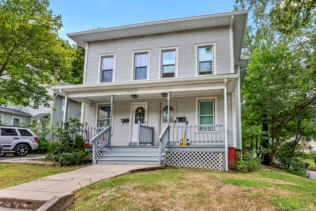 29 Lincoln Place, Bristol, CT 06010