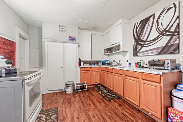 29 Lincoln Place, Bristol, CT 06010