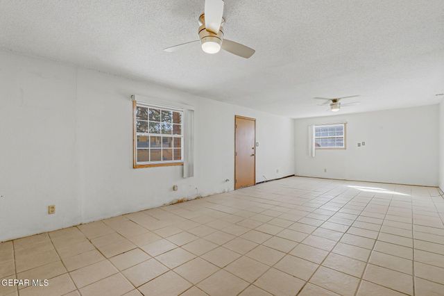762 DELHI Drive, Socorro, TX 79927
