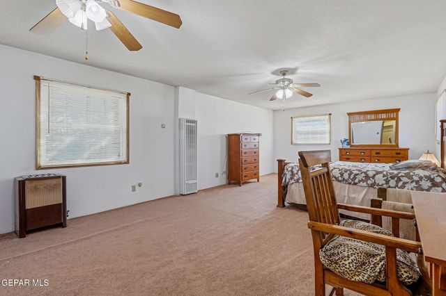 762 DELHI Drive, Socorro, TX 79927