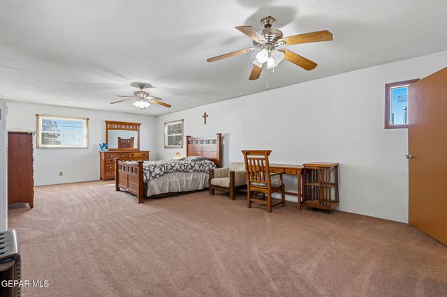 762 DELHI Drive, Socorro, TX 79927