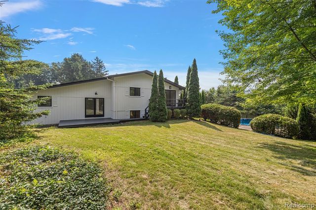 7811 Caberfae Trail, Clarkston, MI 48348