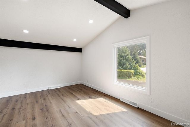 7811 Caberfae Trail, Clarkston, MI 48348