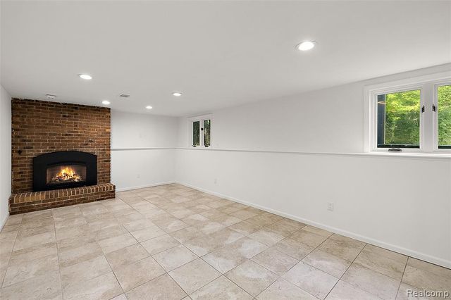 7811 Caberfae Trail, Clarkston, MI 48348