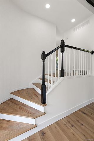 7811 Caberfae Trail, Clarkston, MI 48348