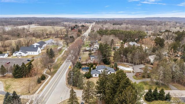 7811 Caberfae Trail, Clarkston, MI 48348