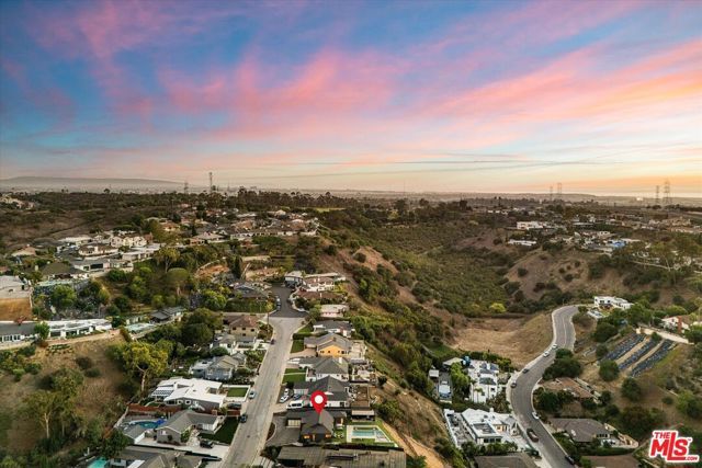 5255 Veronica Street, Los Angeles, CA 90008