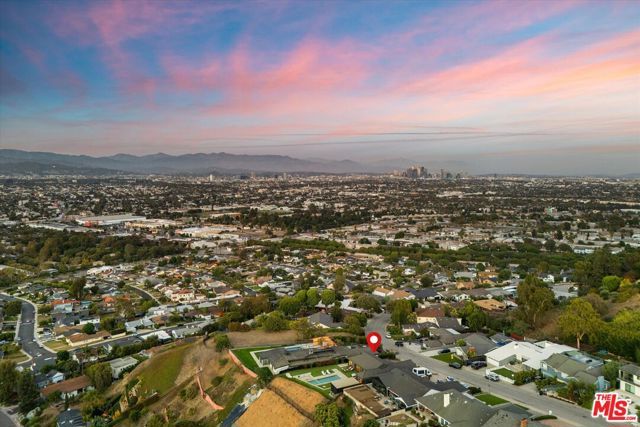 5255 Veronica Street, Los Angeles, CA 90008