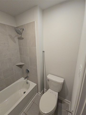 9227 Dearborn Knoll Drive, Cypress, TX 77433