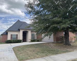 4252 Wilderness Run Dr, Zachary, LA 70791