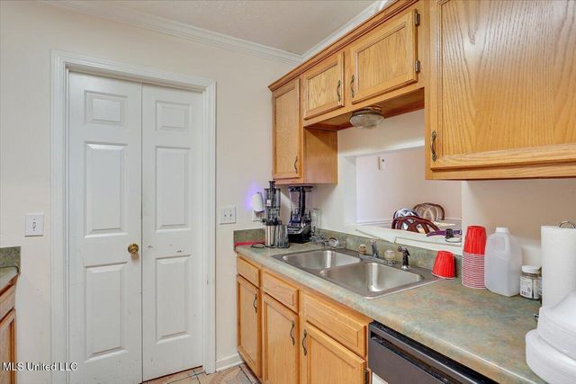 2120 Meagan Drive, Byram, MS 39272