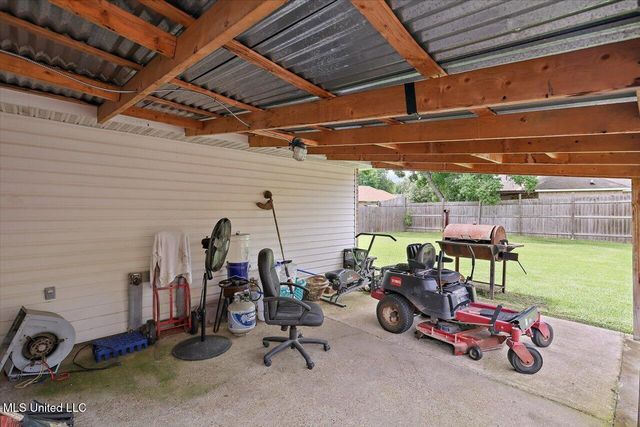 2120 Meagan Drive, Byram, MS 39272