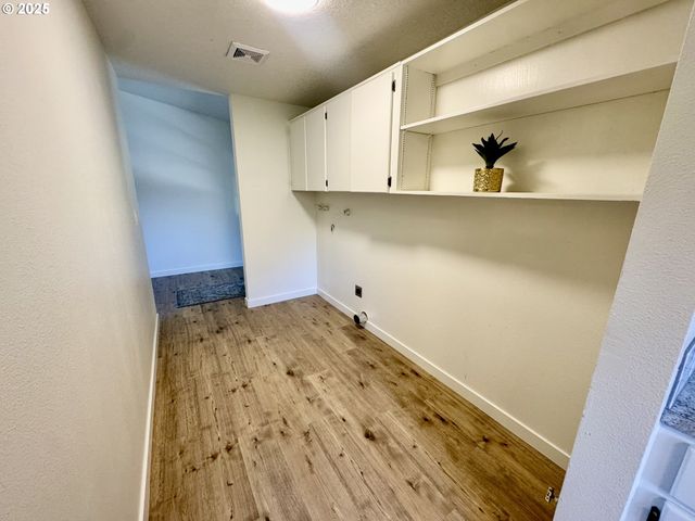 73345 APIARY Rd, Rainier, OR 97048