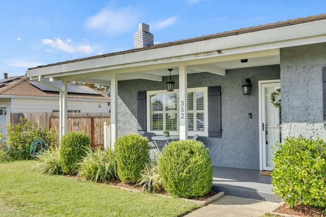 352 I St, Lincoln, CA 95648